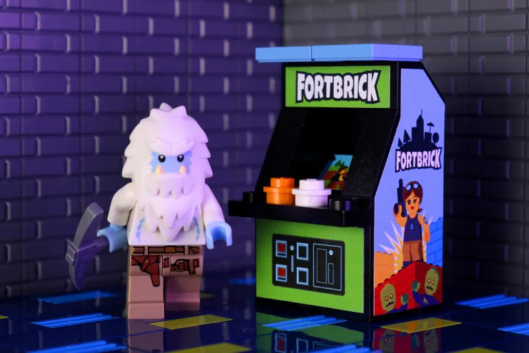 The Brick Show Shop B3 Customs® Fortbrick Arcade Machine made from LEGO, Fortnite
