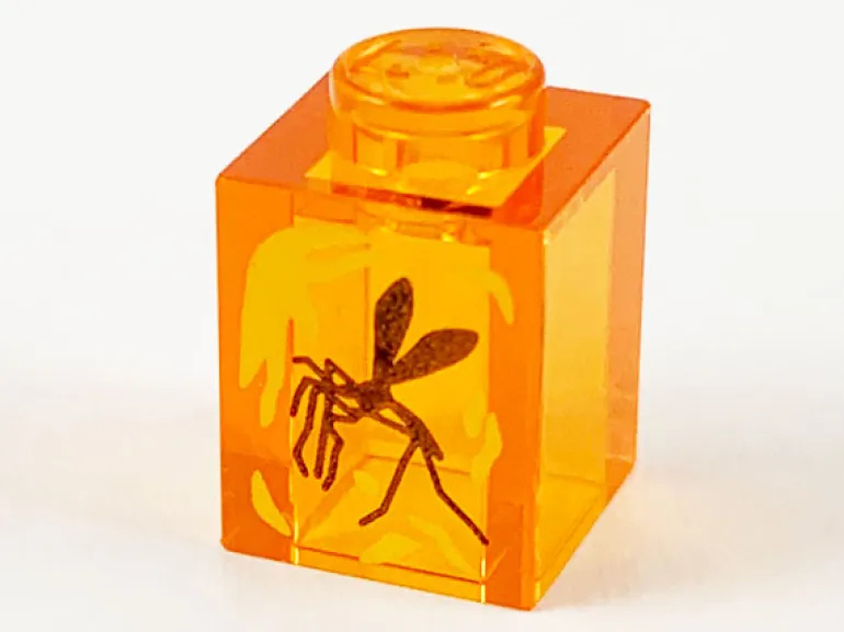 The Brick Show Shop Brick 1 x 1 with Black Mosquito in Amber - LEGO Jurassic World (2022)