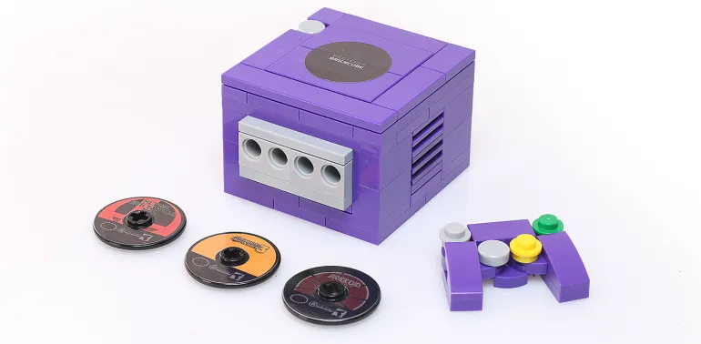 The Brick Show Shop Custom Pretendo BrickCube 2001 Video Game Console made using LEGO part