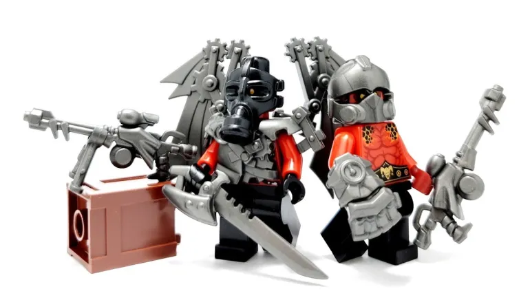 The Brick Show Shop Gas Mask - LEGO Minifigure Compatible (Brick Warriors)