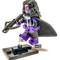 The Brick Show Shop Huntress - LEGO DC Comics Collectible Minifigure (Series 1)
