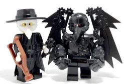 The Brick Show Shop Plague Doctor Mask for LEGO Minifigures (Brick Warriors)