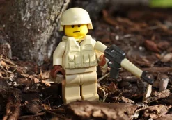 The Brick Show Shop Recon - LCV (Lightweight Combat Vest) for LEGO Minifigures - BrickArms