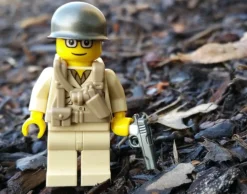 The Brick Show Shop USA WW2 Command Vest for LEGO Minifigures - BrickArms